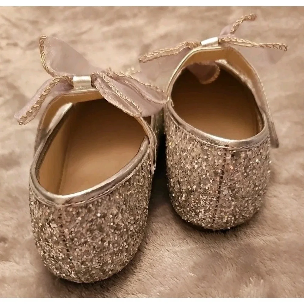 Felix & Flora Size 11 Little Girl Silver Glitter Sparkling Bow Ballet Shoe